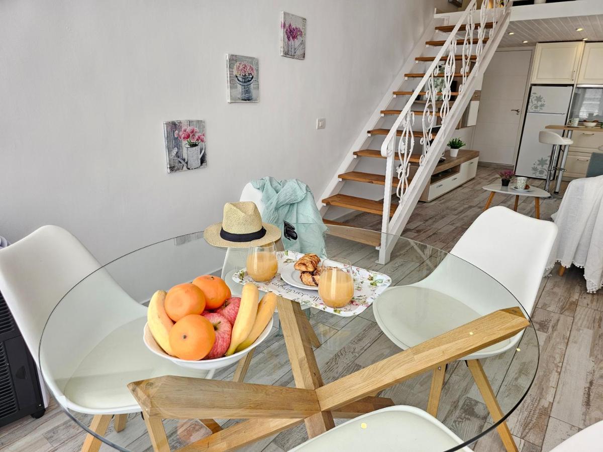 New Loft Sweet Holidays, Playa De Los Cristianos Apartman Los Cristianos  Kültér fotó